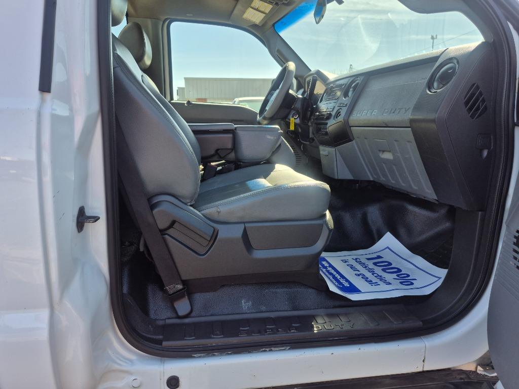 2011 Ford F-350 Super Duty - $7,999