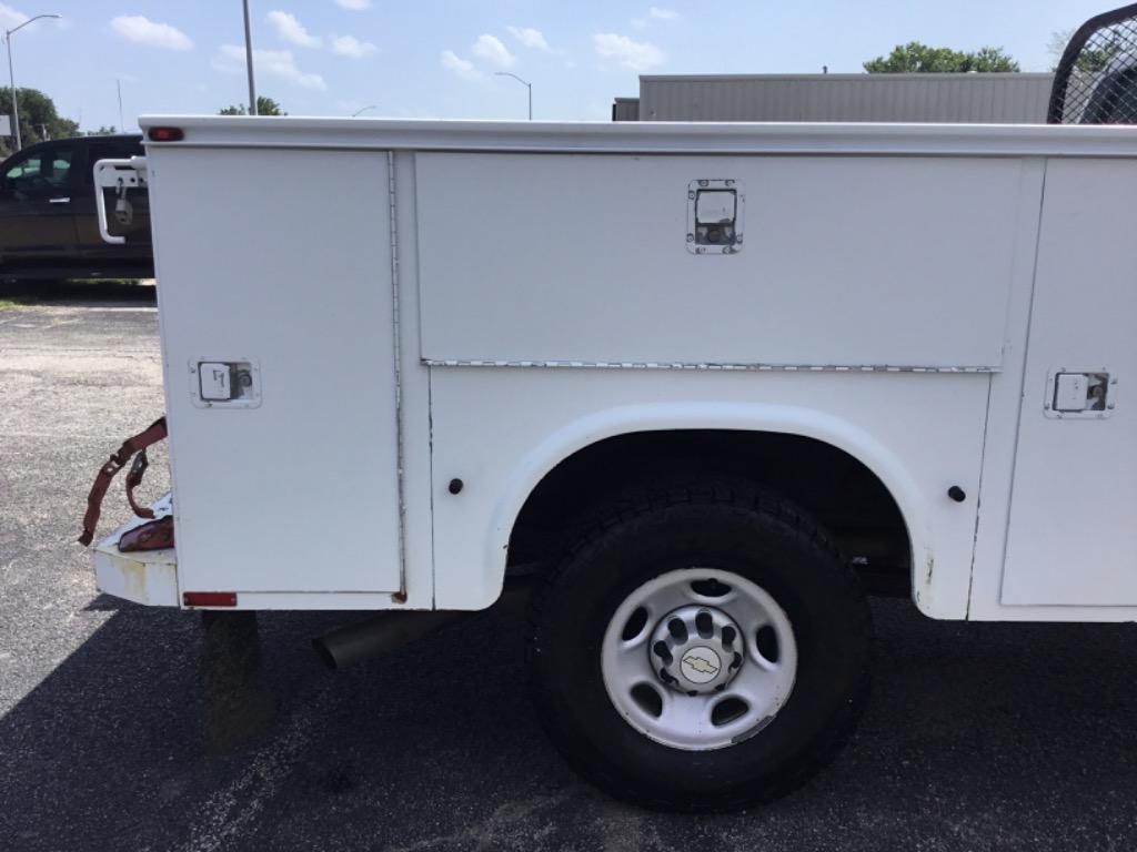 2007 Chevrolet Silverado 2500 - $8,999