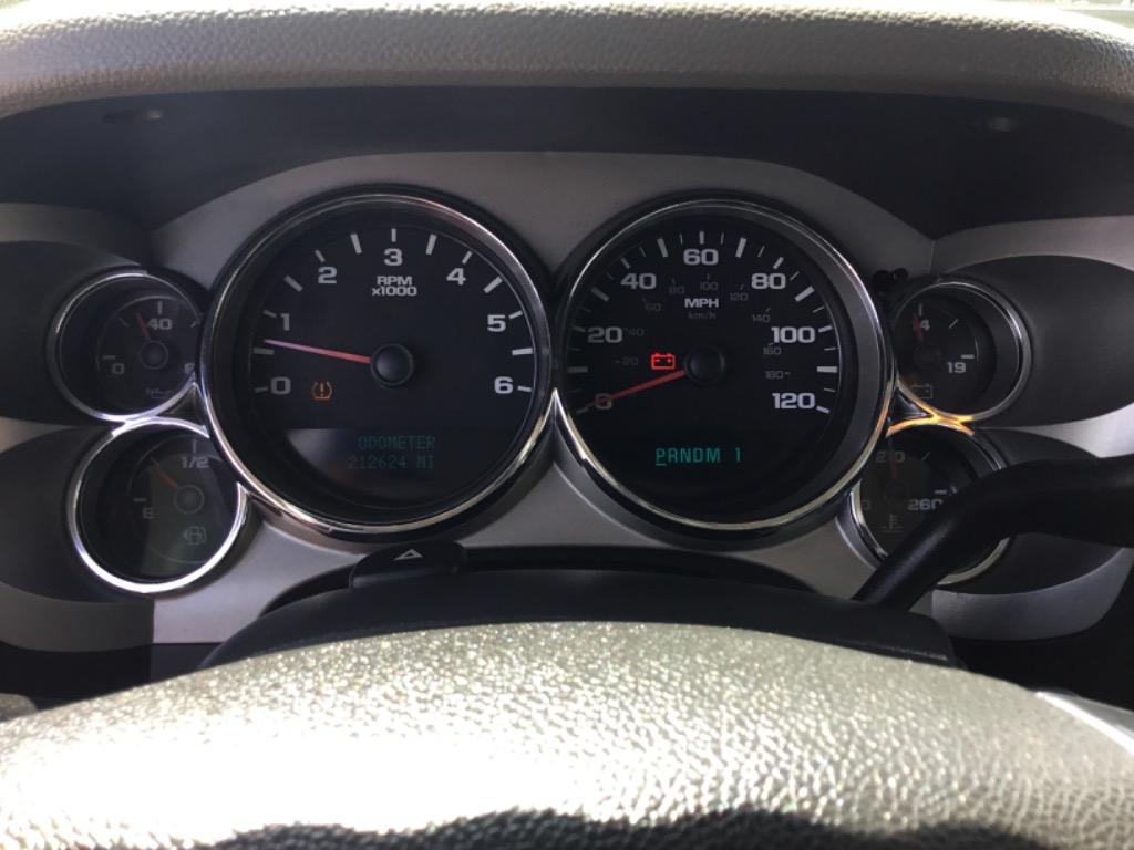 2007 Chevrolet Silverado 2500 - $8,999