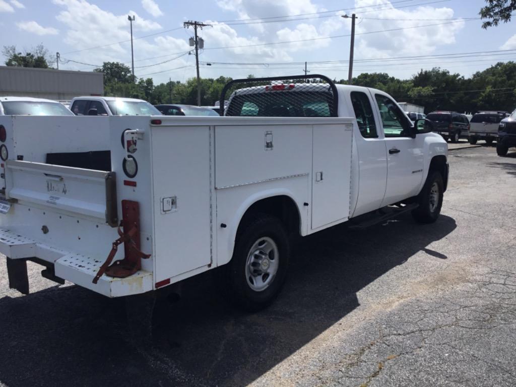 2007 Chevrolet Silverado 2500 - $8,999