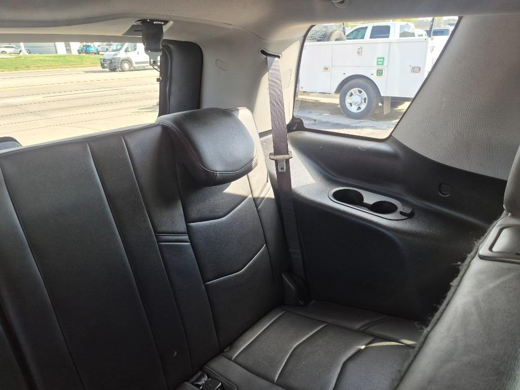 2018 Cadillac Escalade - $22,999