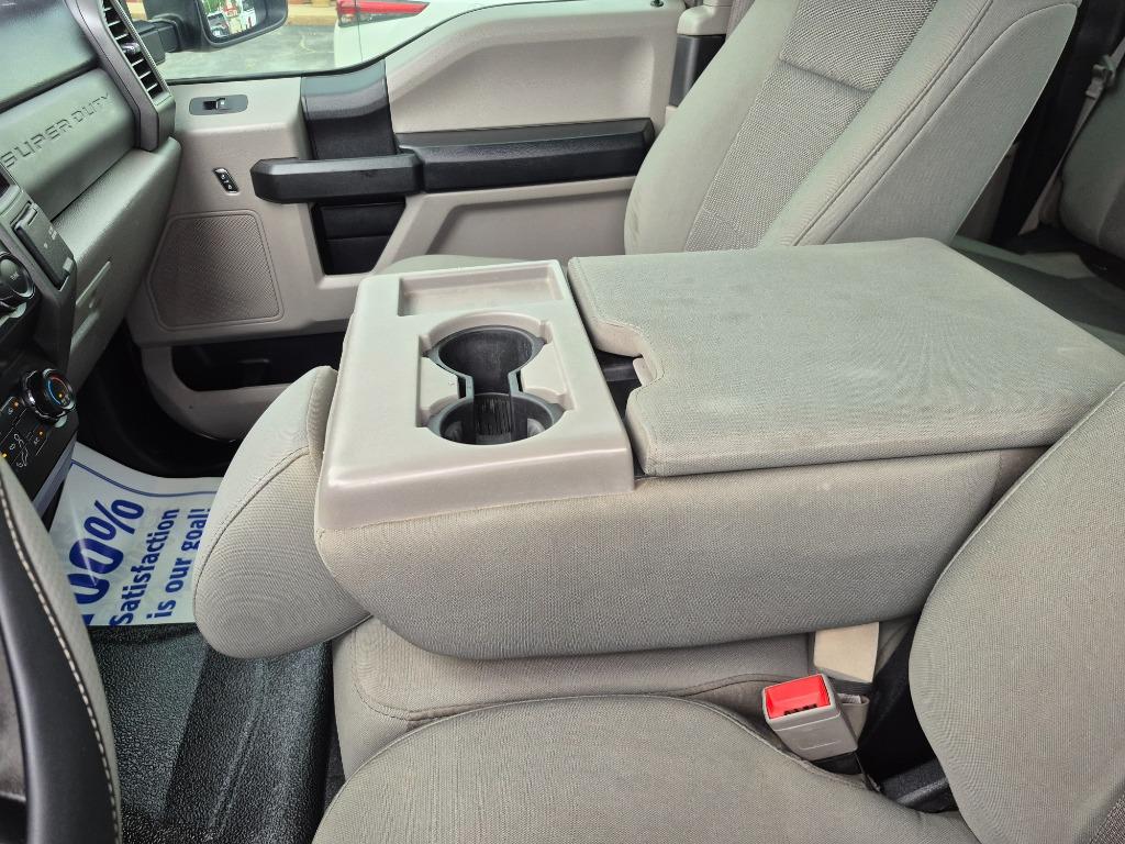 2019 Ford F-250 - $17,999