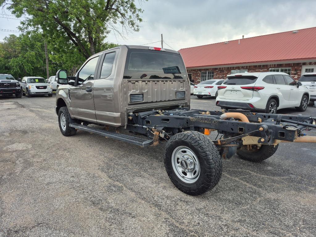 2019 Ford F-250 - $17,999