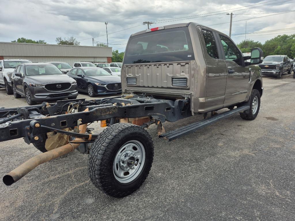 2019 Ford F-250 - $17,999