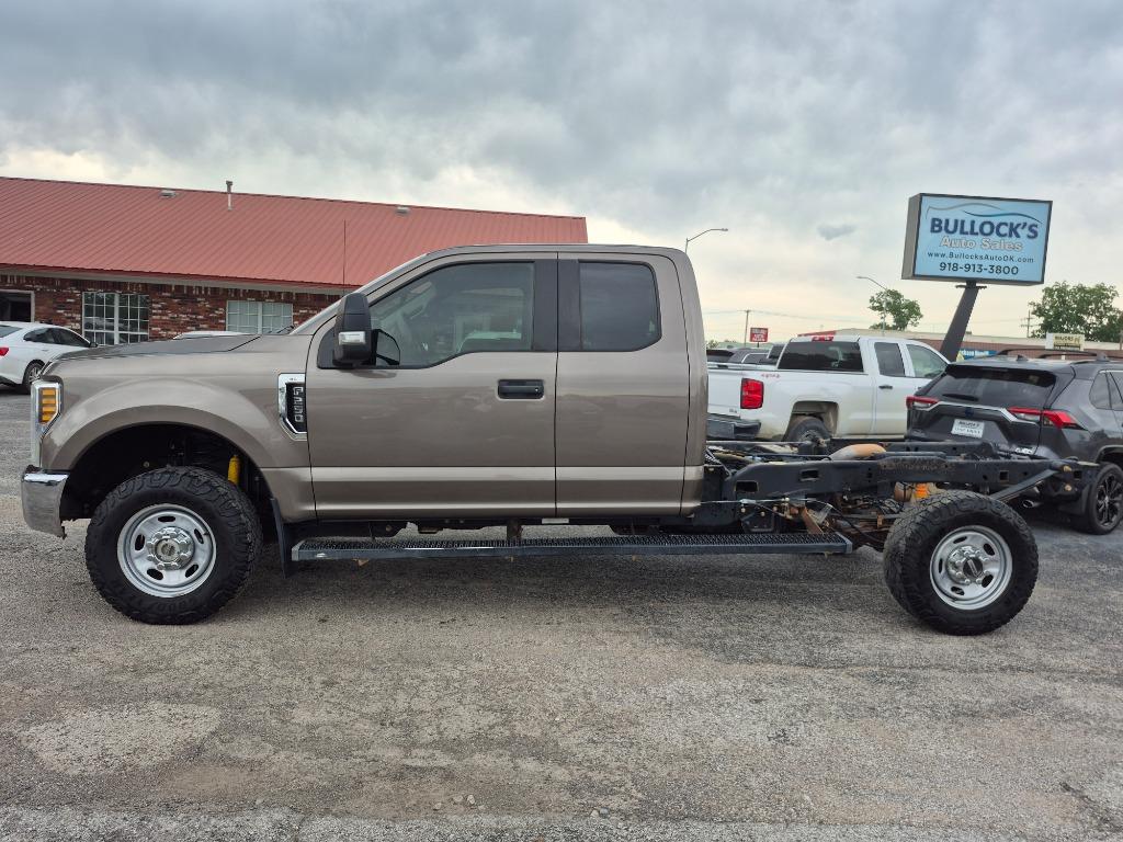2019 Ford F-250 - $17,999
