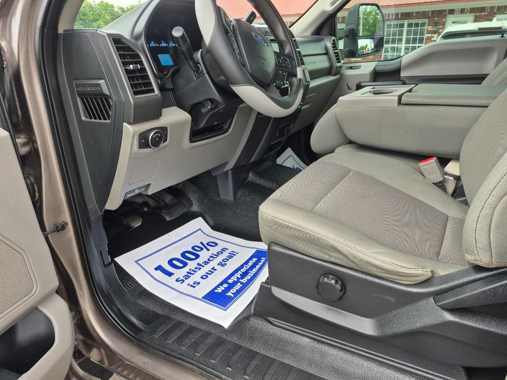 2019 Ford F-250 - $17,999
