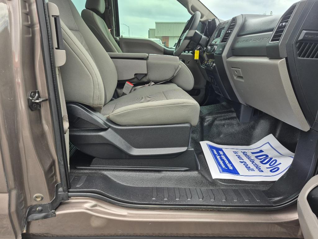 2019 Ford F-250 - $17,999
