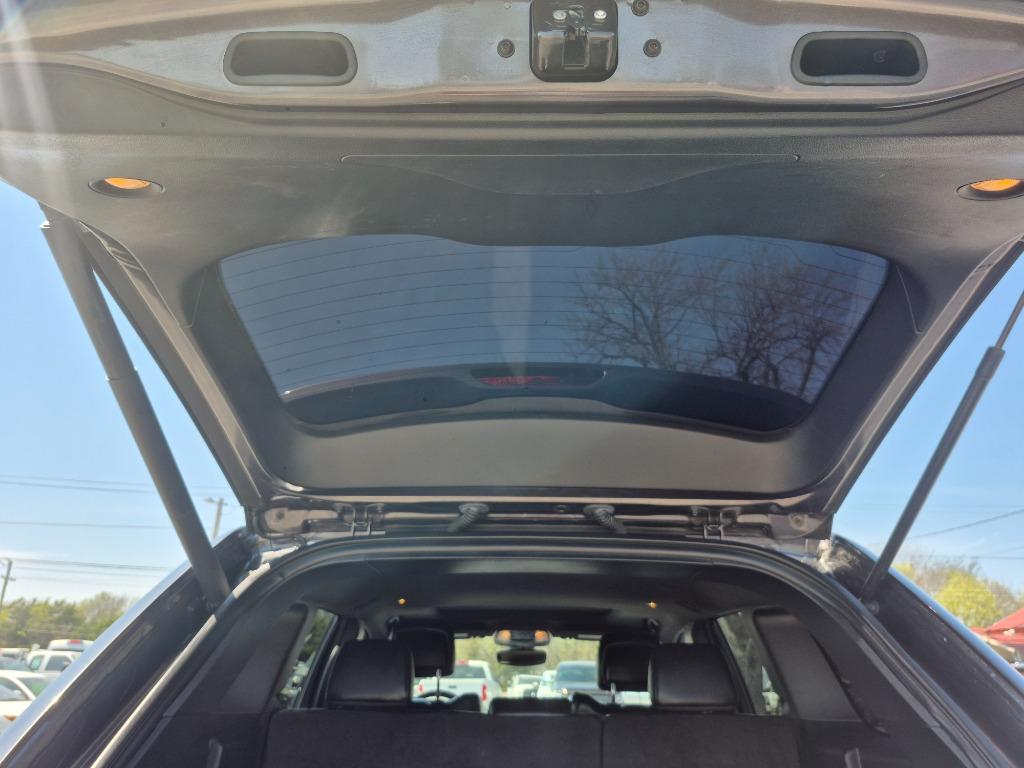 2018 Jeep Cherokee - $15,999