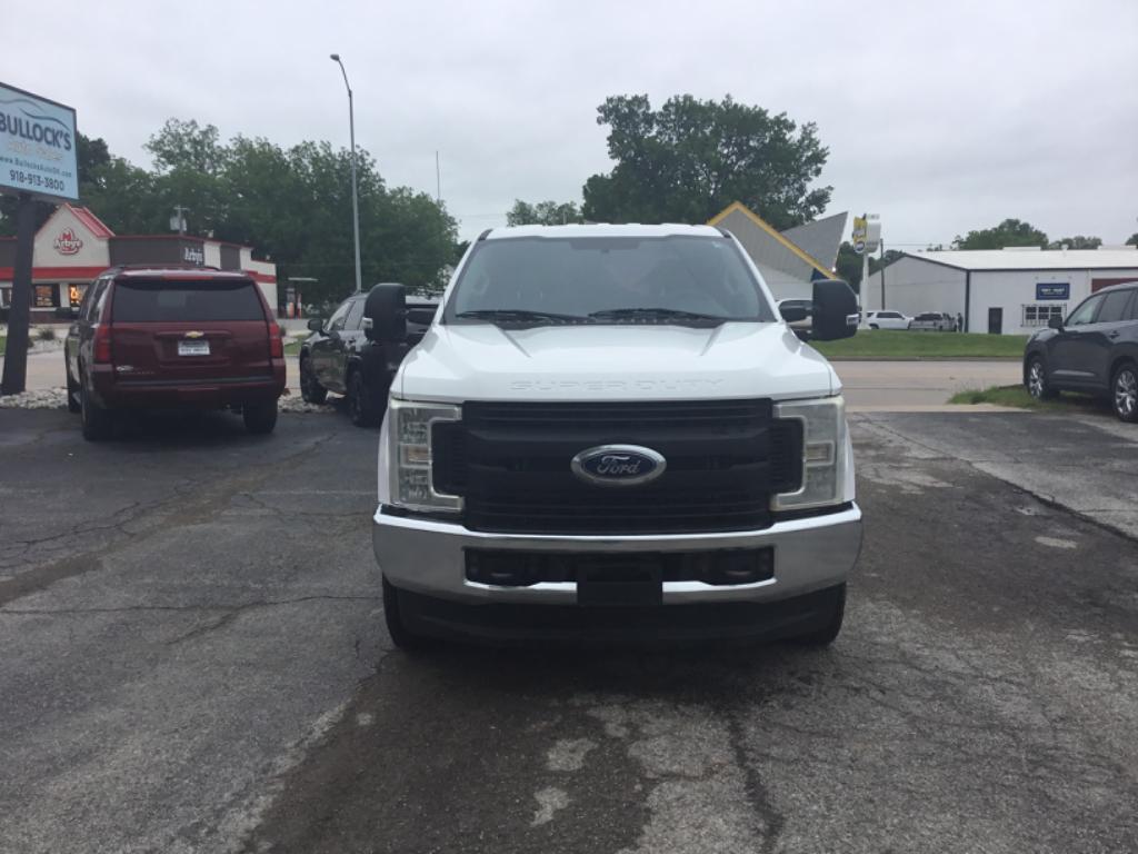 2019 Ford F-250 - $20,999