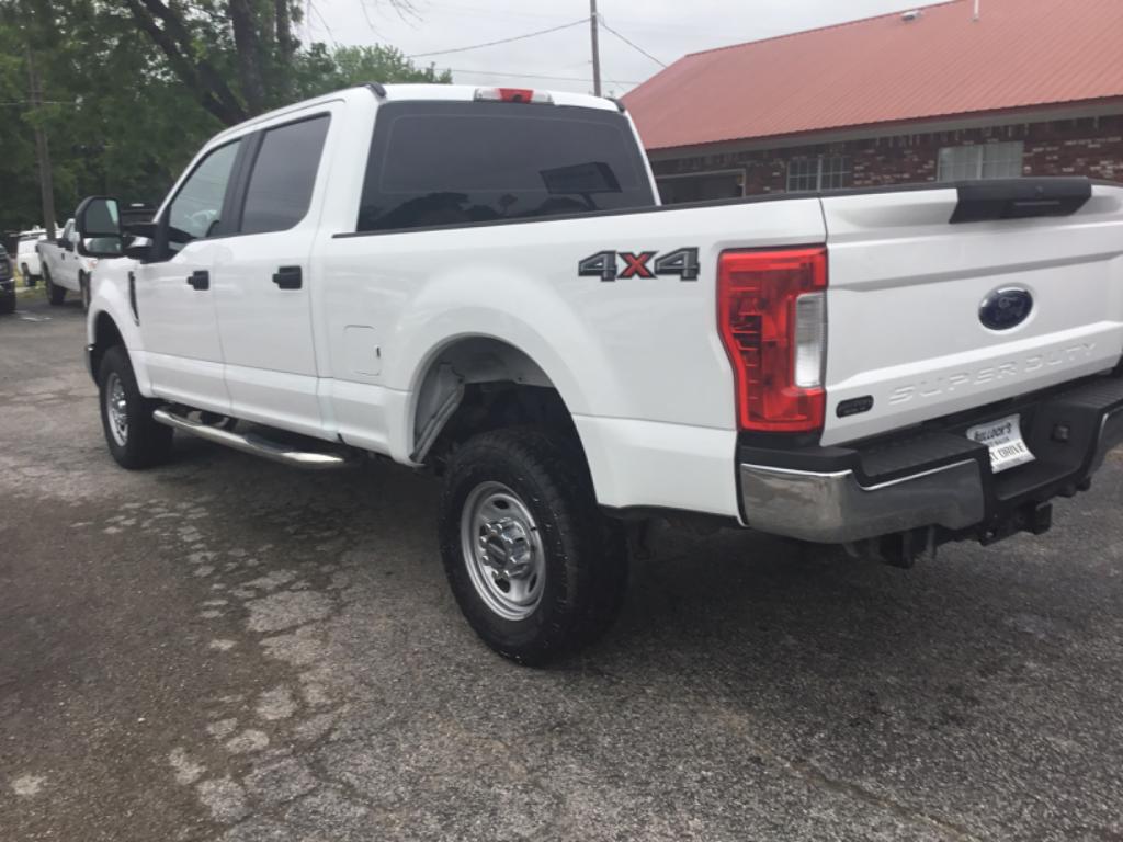 2019 Ford F-250 - $20,999