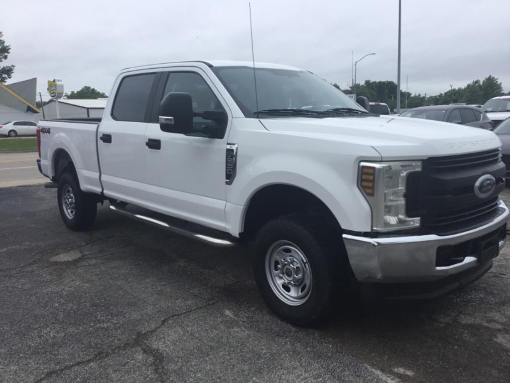 2019 Ford F-250 - $20,999