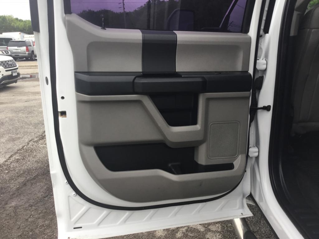 2019 Ford F-250 - $20,999