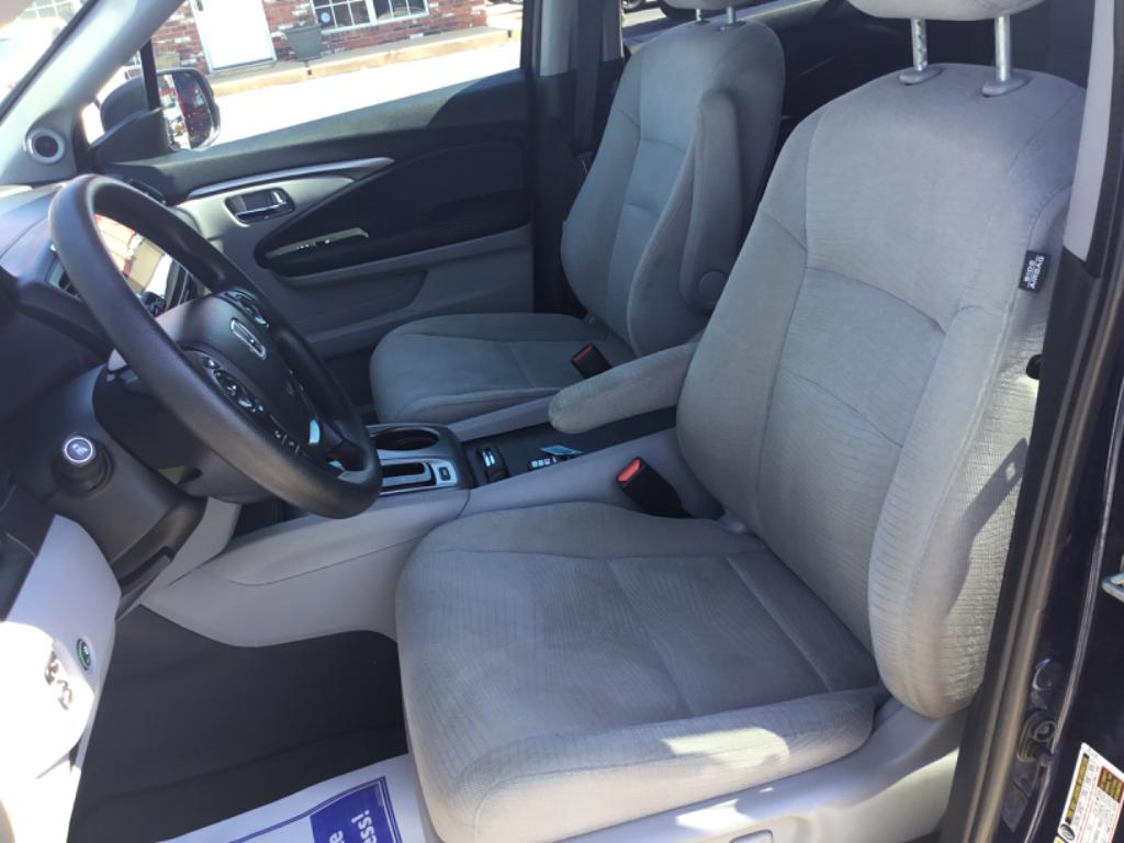2016 Honda Pilot - $8,999