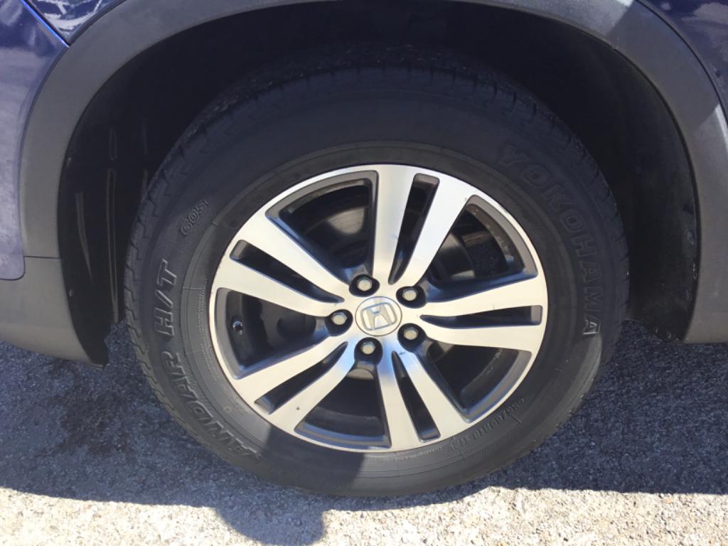 2016 Honda Pilot - $8,999