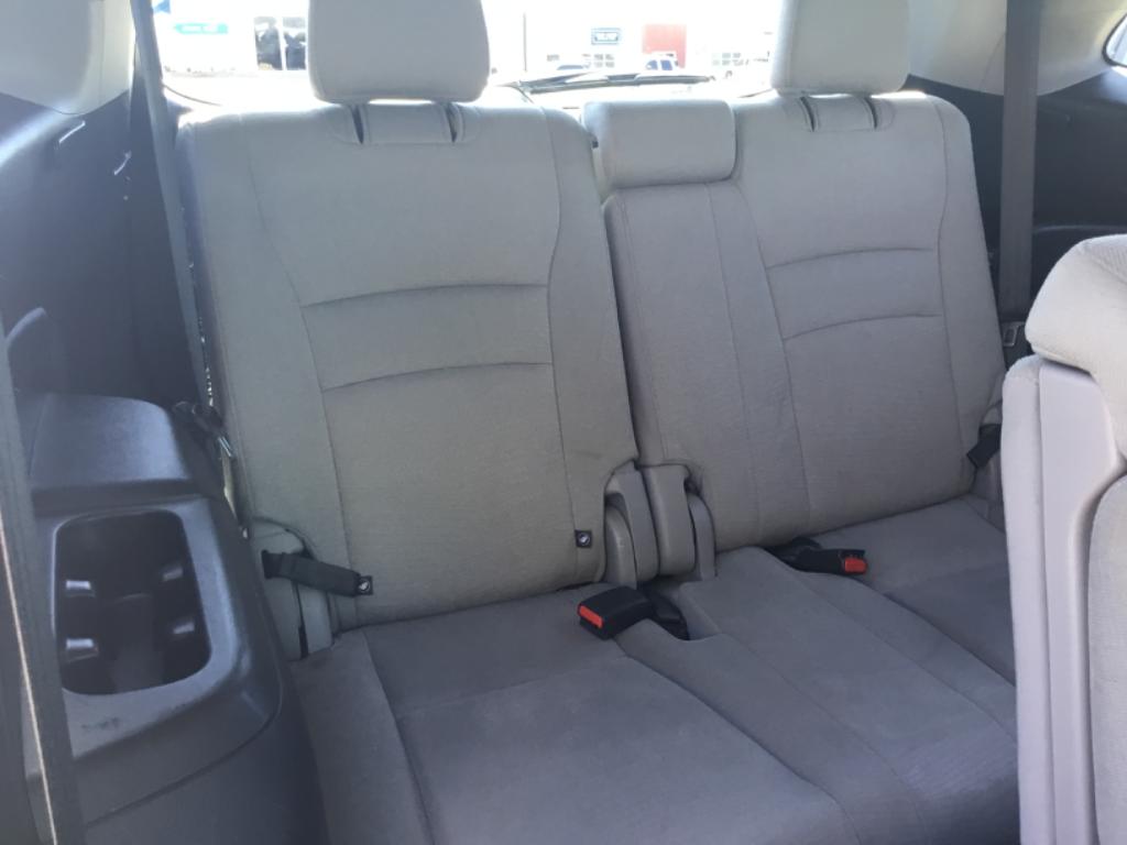 2016 Honda Pilot - $8,999