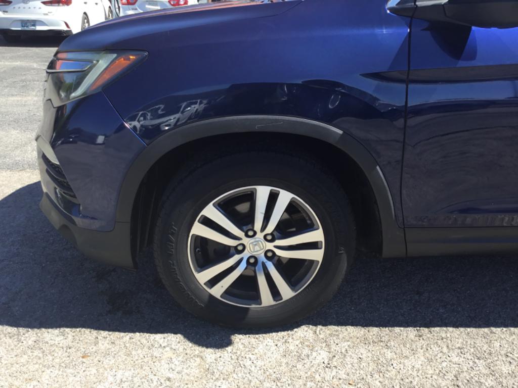 2016 Honda Pilot - $8,999