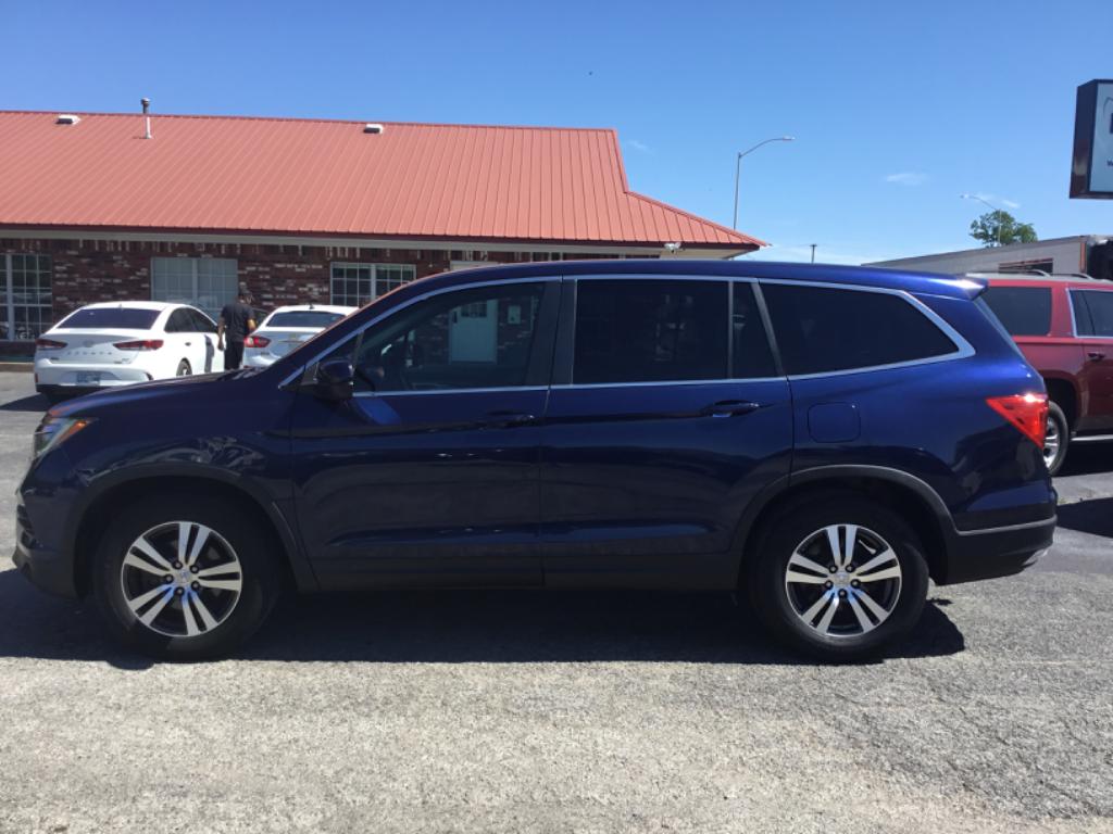 2016 Honda Pilot - $8,999