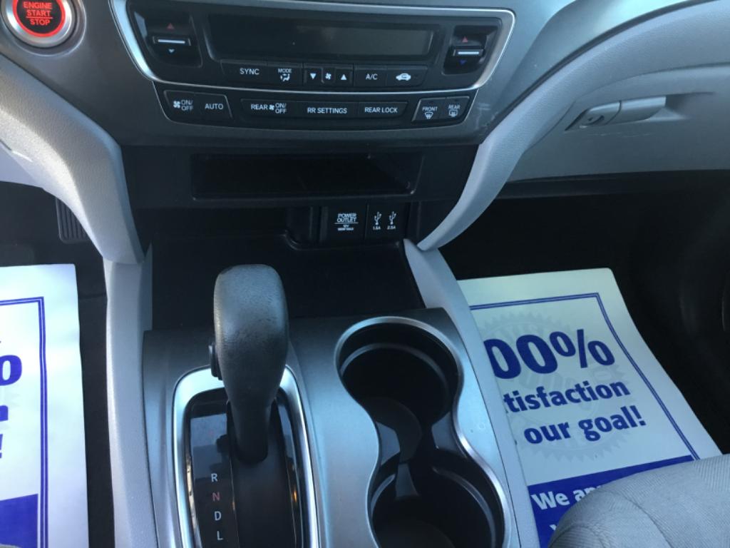 2016 Honda Pilot - $8,999