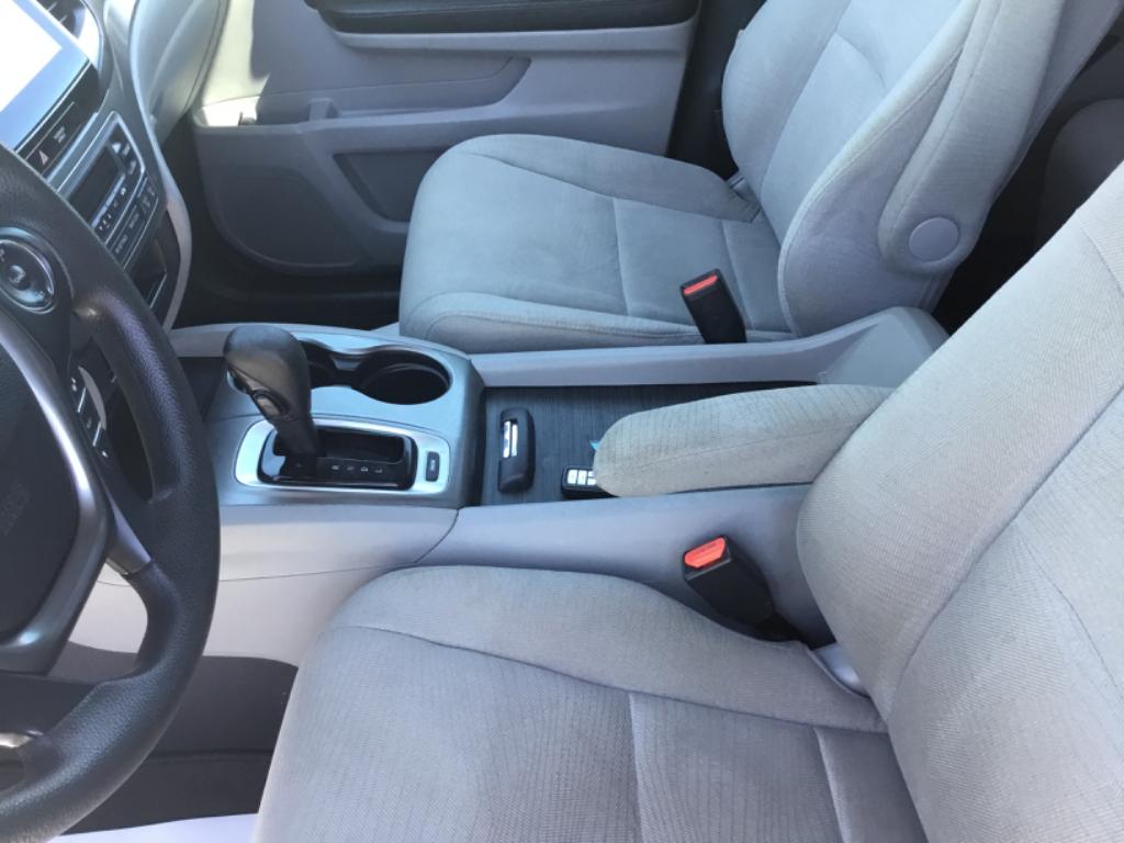 2016 Honda Pilot - $8,999