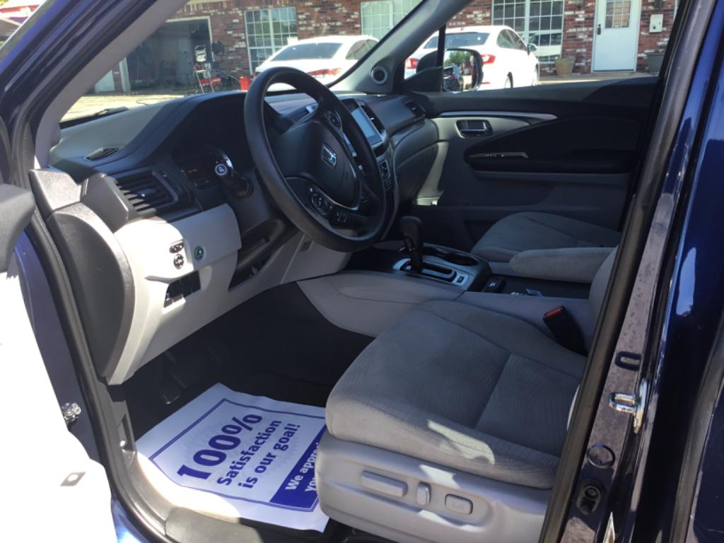 2016 Honda Pilot - $8,999