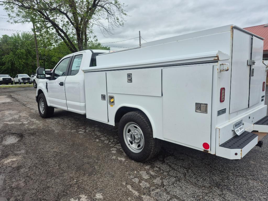 2019 Ford F-350 - $18,999