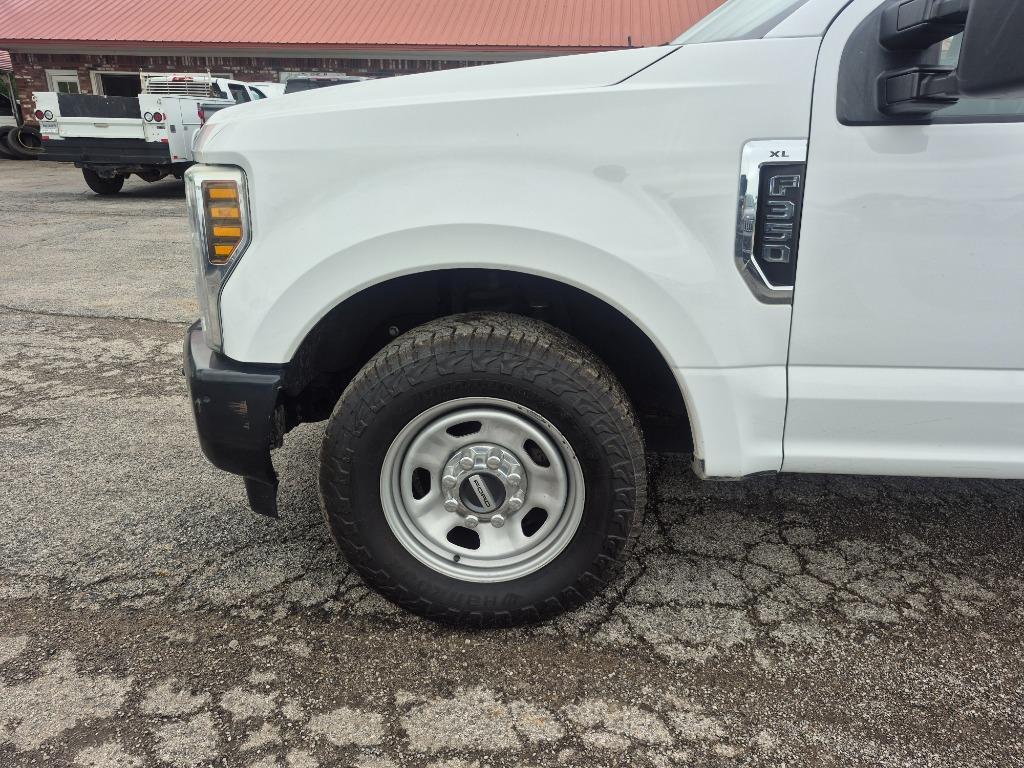 2019 Ford F-350 - $18,999