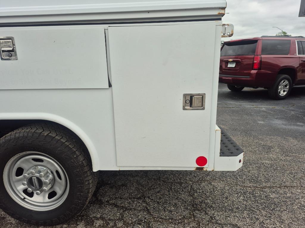 2019 Ford F-350 - $18,999