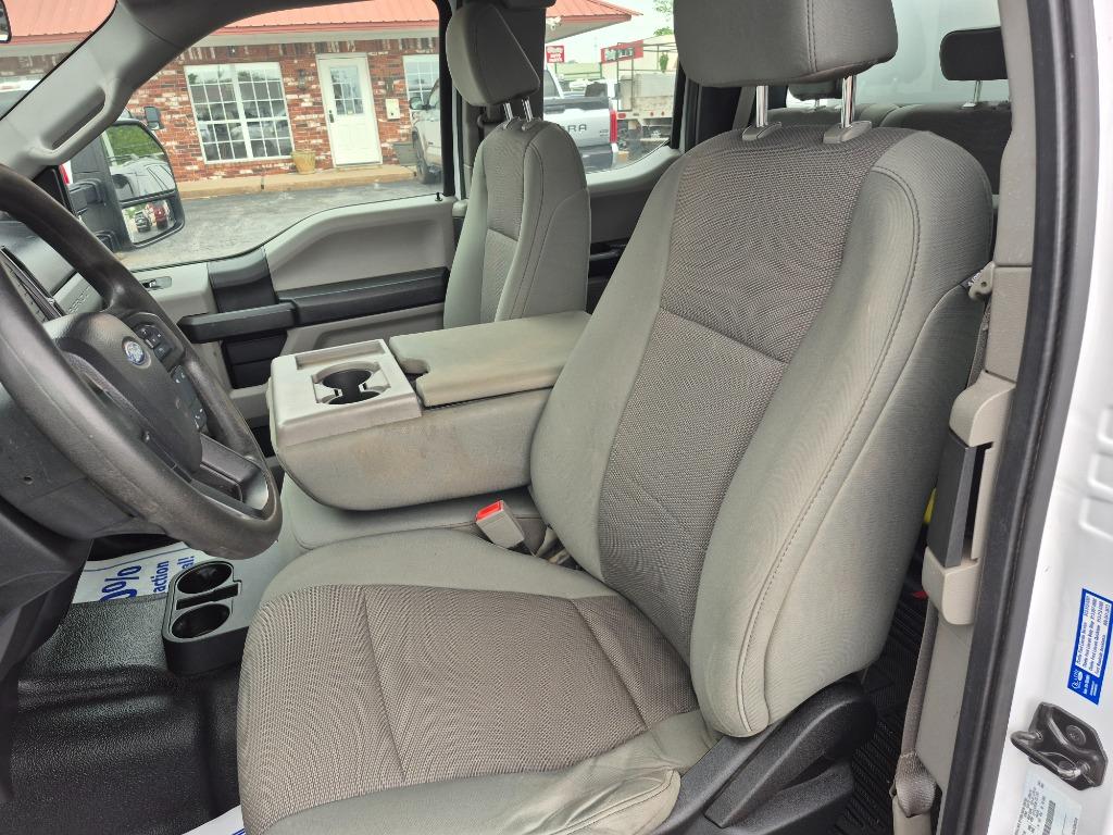 2019 Ford F-350 - $18,999
