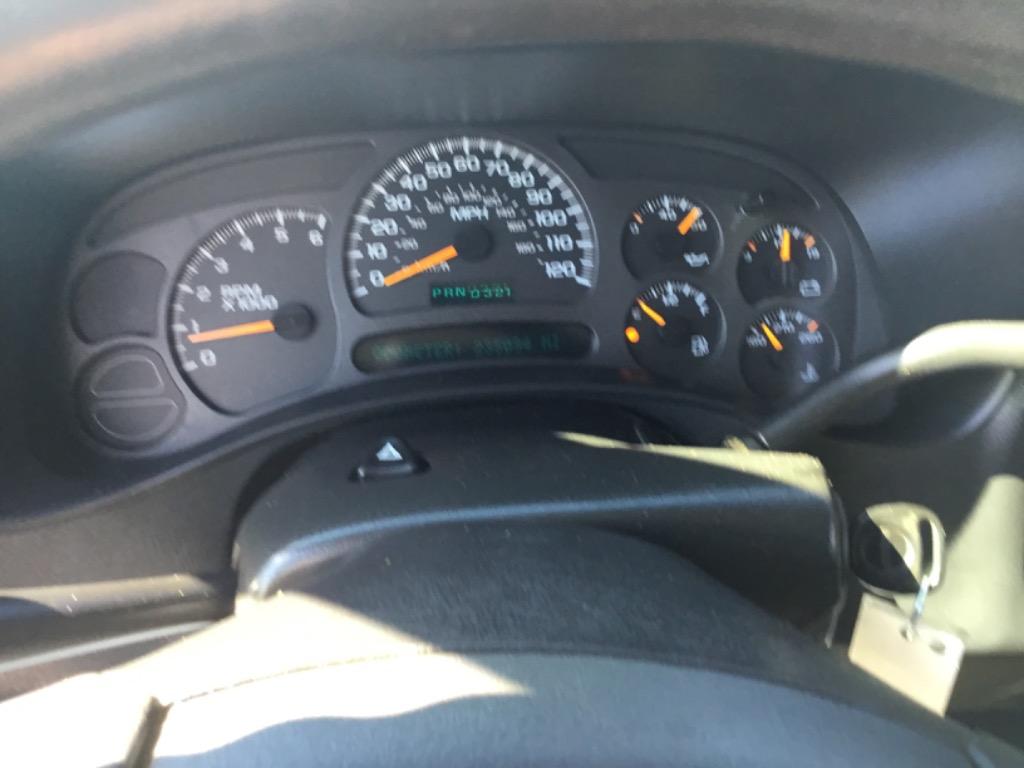 2004 Chevrolet Silverado - $3,999