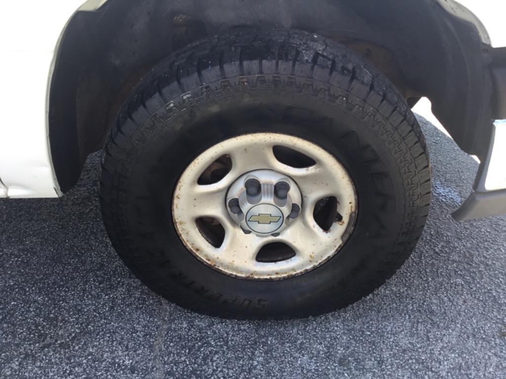 2004 Chevrolet Silverado - $3,999