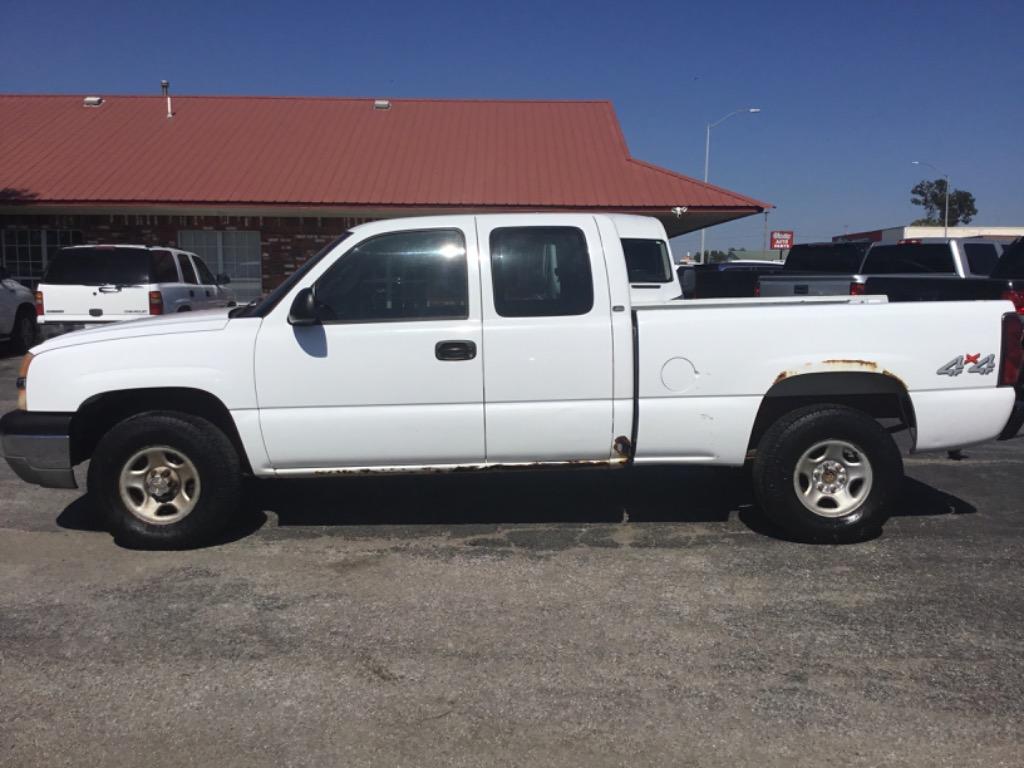 2004 Chevrolet Silverado - $3,999