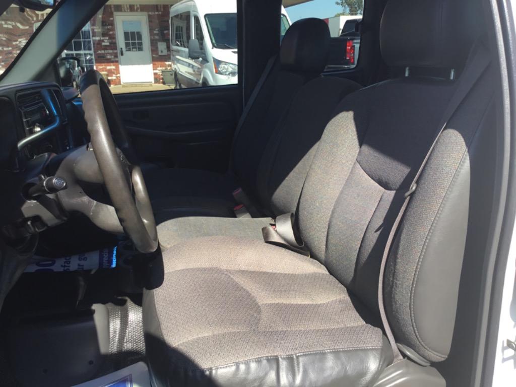 2004 Chevrolet Silverado - $3,999