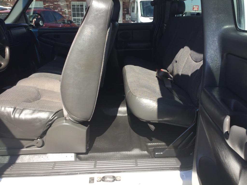 2004 Chevrolet Silverado - $3,999