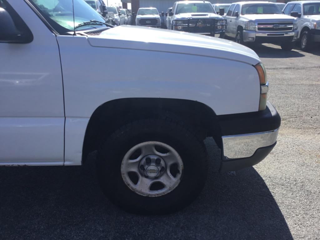 2004 Chevrolet Silverado - $3,999