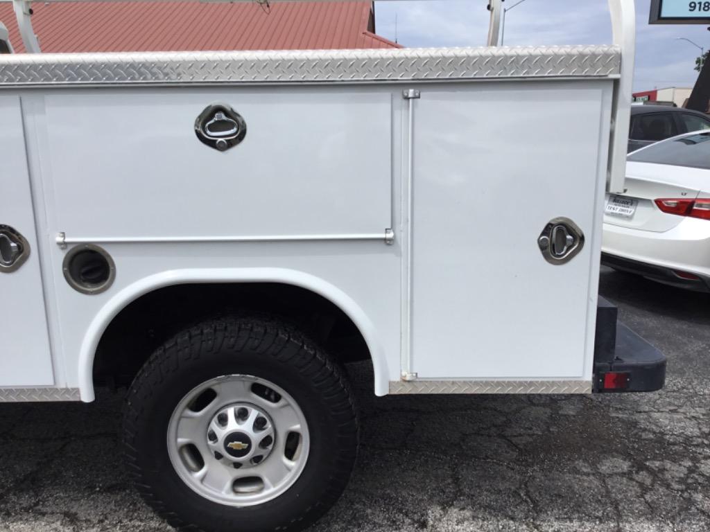2020 Chevrolet Silverado 2500 - $23,999