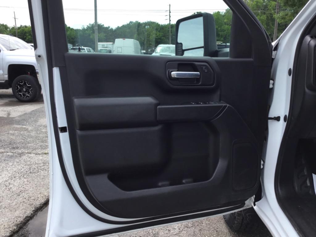 2020 Chevrolet Silverado 2500 - $23,999