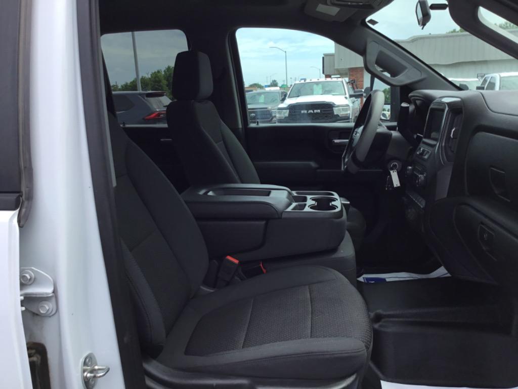 2020 Chevrolet Silverado 2500 - $23,999