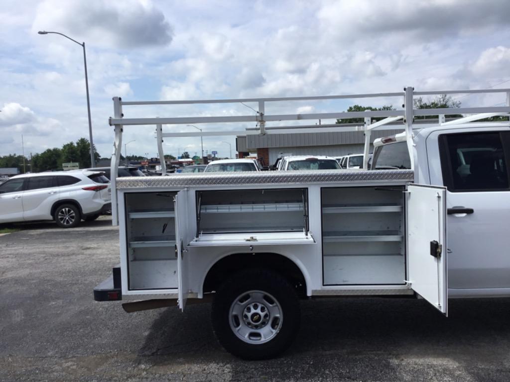 2020 Chevrolet Silverado 2500 - $23,999
