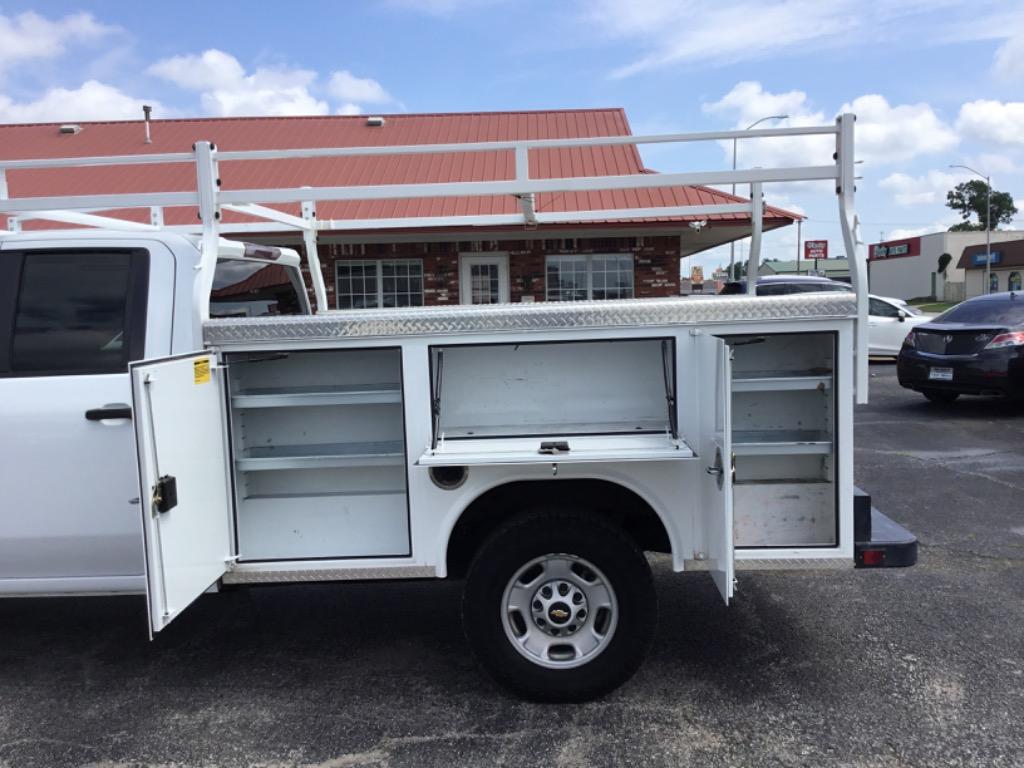 2020 Chevrolet Silverado 2500 - $23,999