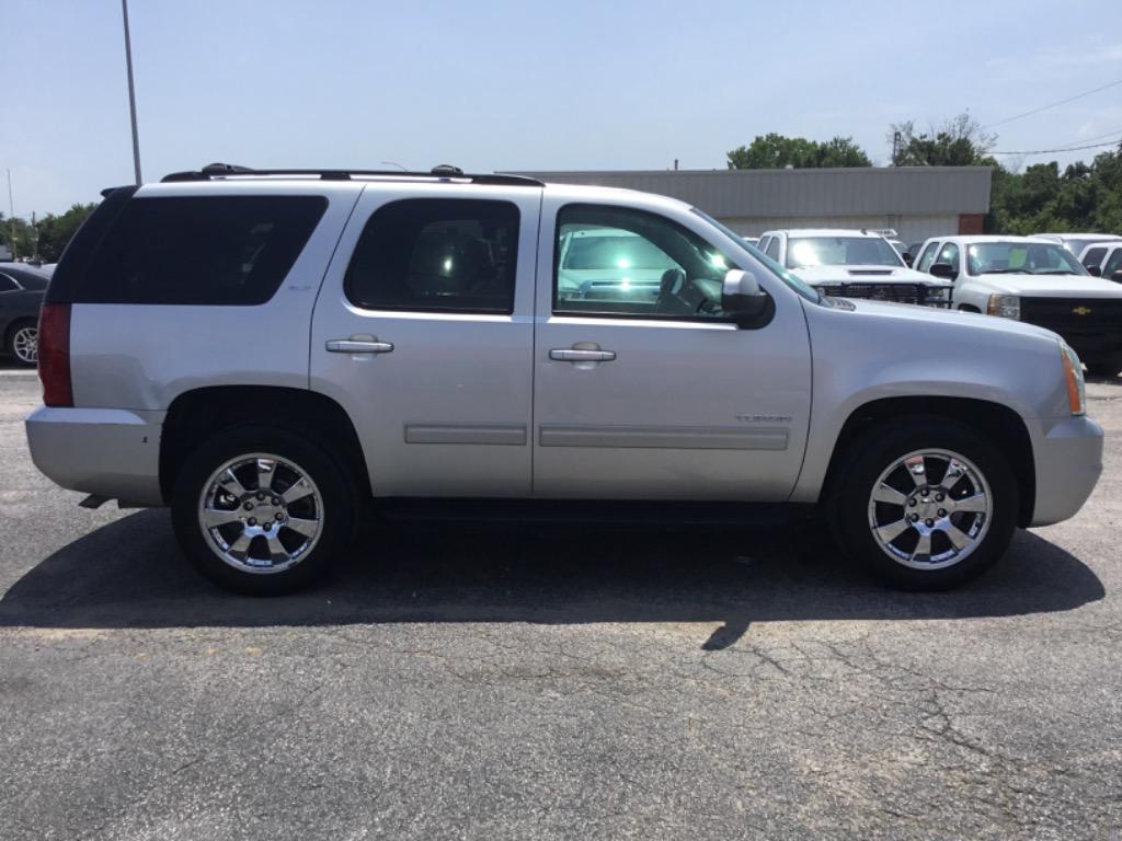 2013 GMC Yukon - $8,999