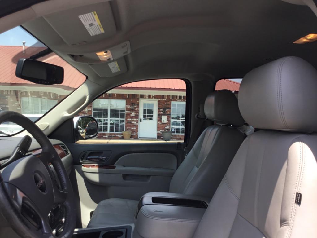 2013 GMC Yukon - $8,999