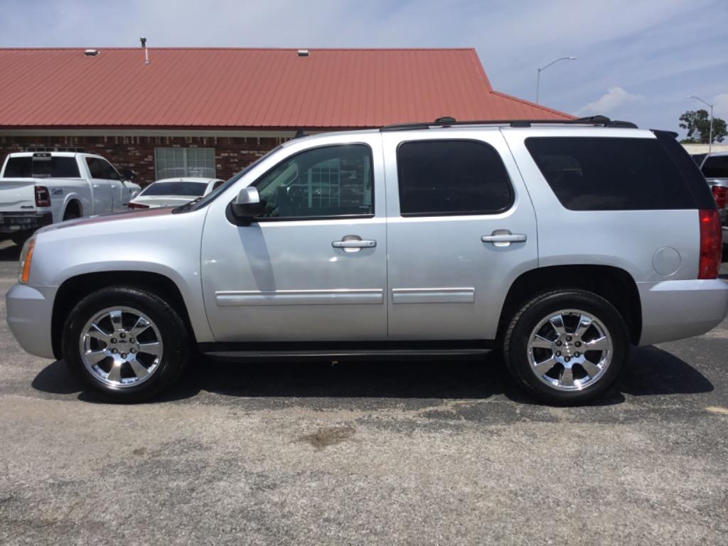 2013 GMC Yukon - $8,999