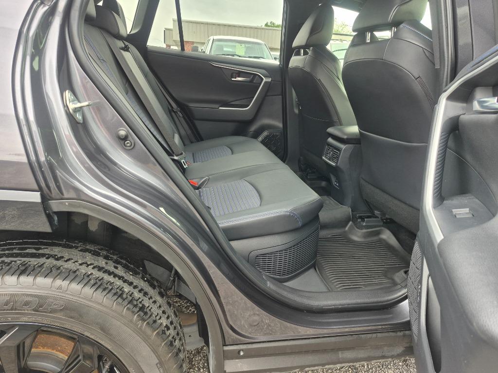 2022 Toyota RAV4 - $31,999