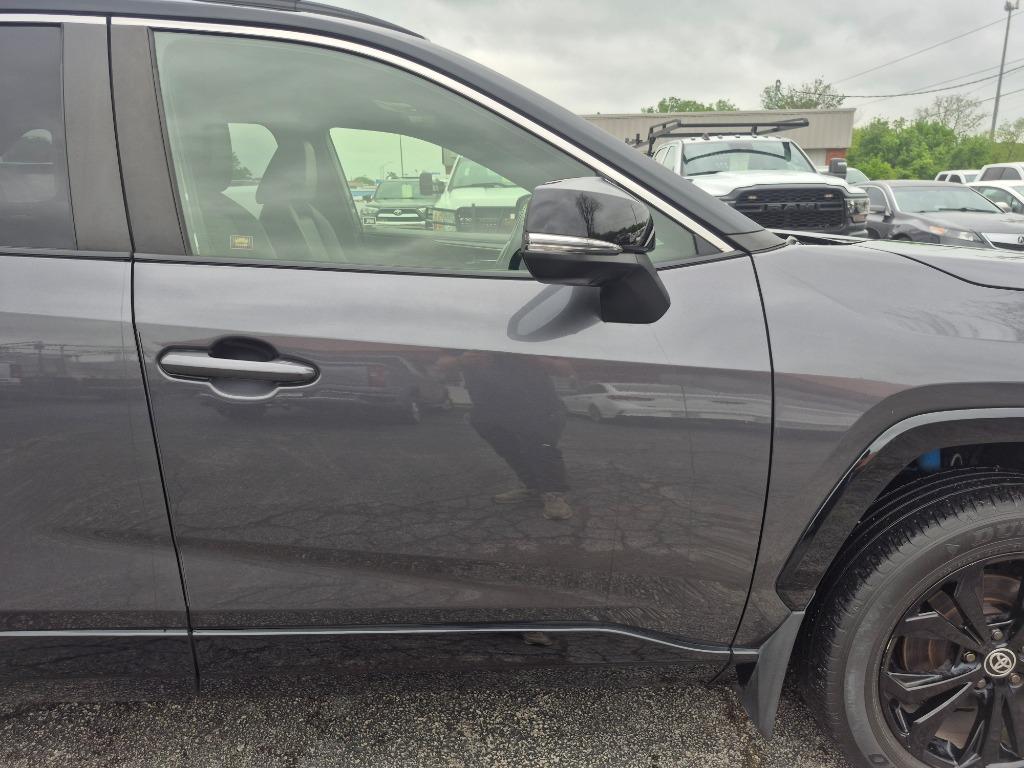 2022 Toyota RAV4 - $31,999