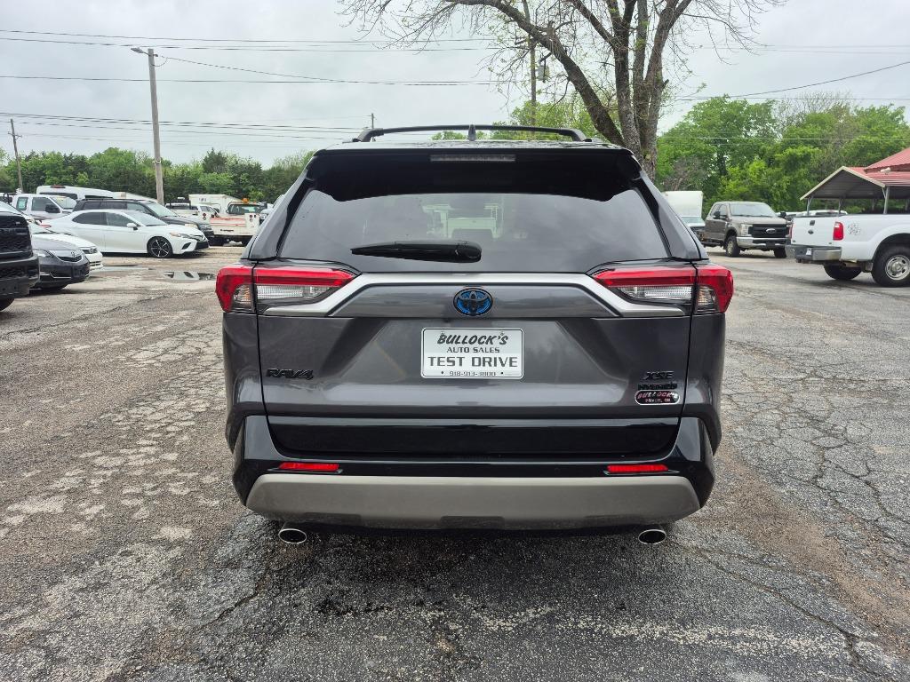 2022 Toyota RAV4 - $31,999