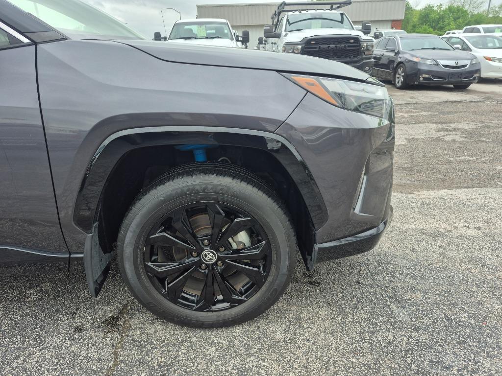 2022 Toyota RAV4 - $31,999