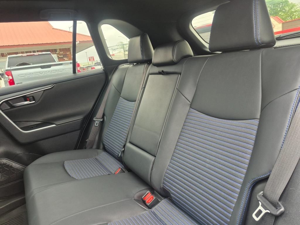 2022 Toyota RAV4 - $31,999
