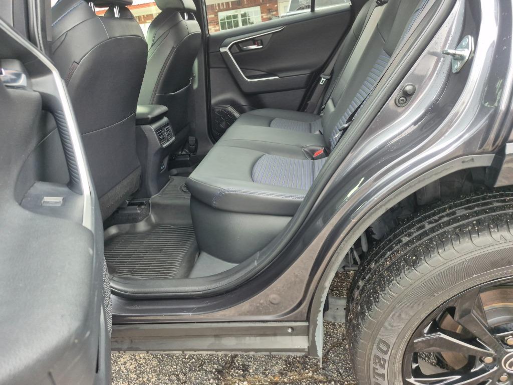 2022 Toyota RAV4 - $31,999
