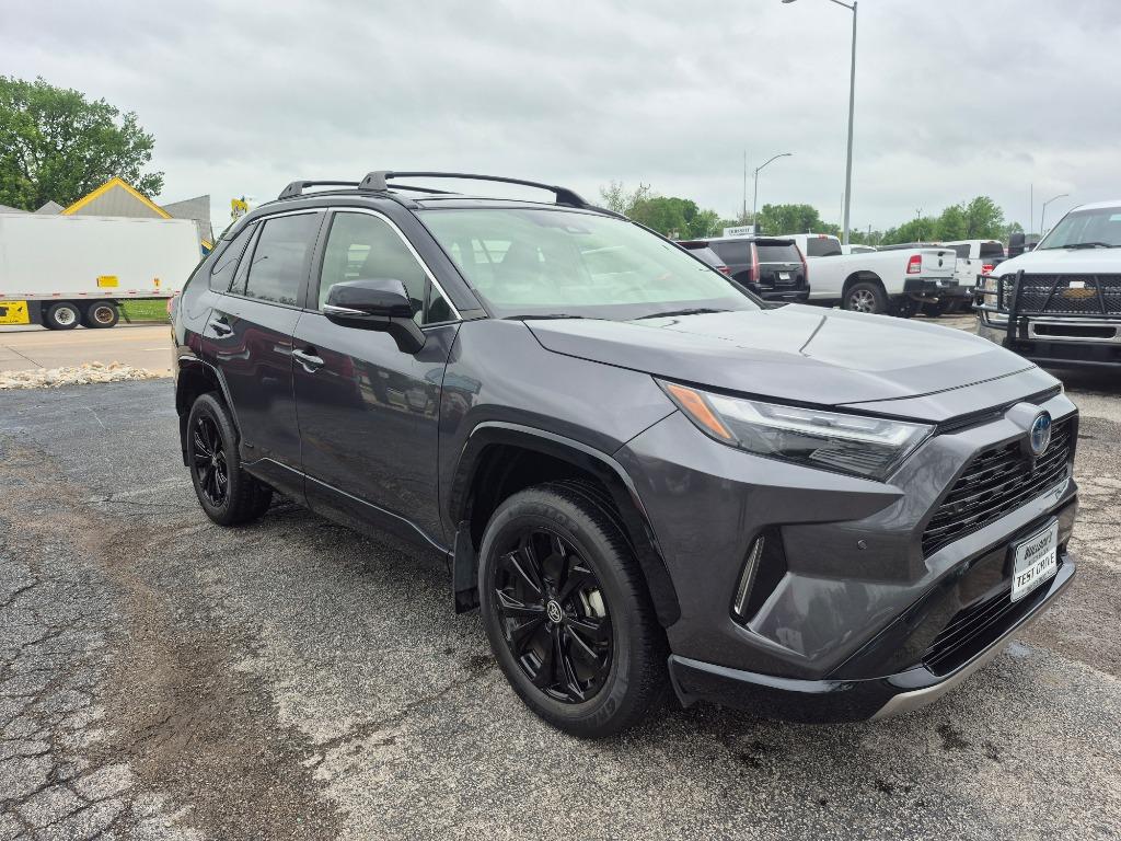 2022 Toyota RAV4 - $31,999