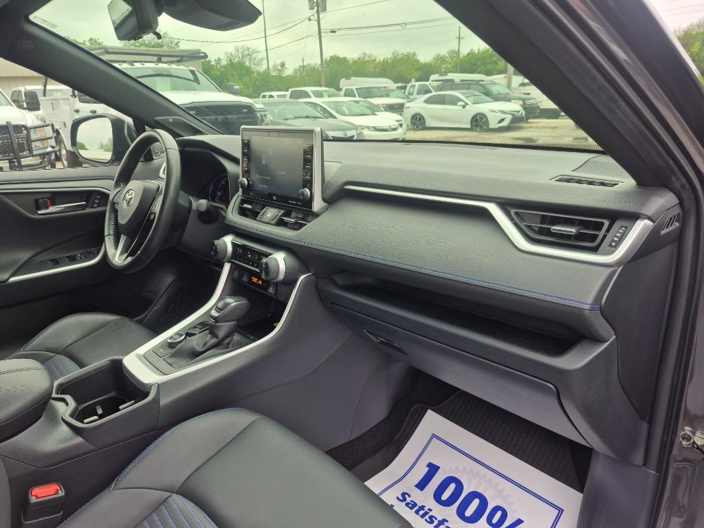 2022 Toyota RAV4 - $31,999